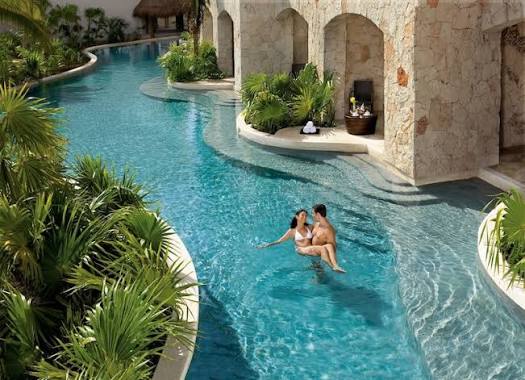 Private transfer to Secrets Riviera Cancun Resort & Spa from Cancun Airport
